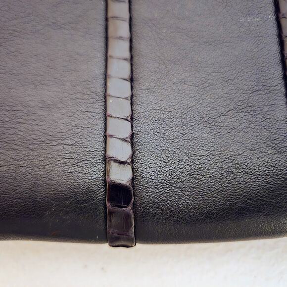 Vintage Anne Klein for Calderon Black Leather Crossbody Bag - Picture 5 of 11